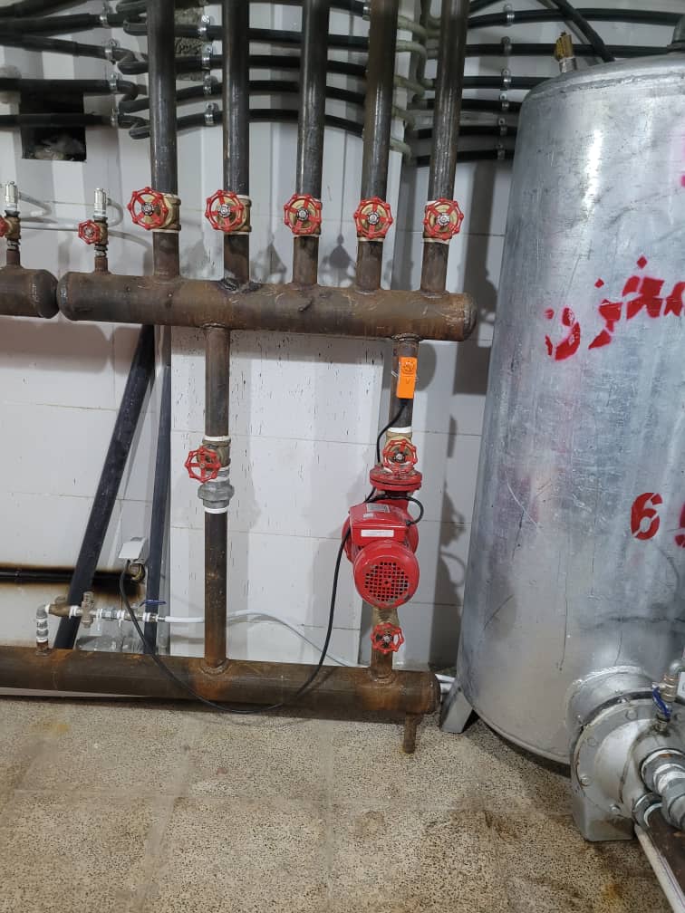 تاسیسات لوله کشی ساختمان به مدیریت آقای خسرو مولوی در نهاوند